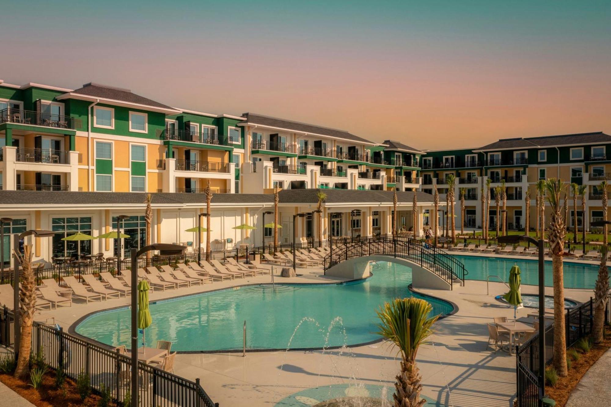 Hotel Courtyard By Marriott Jekyll Island Esterno foto